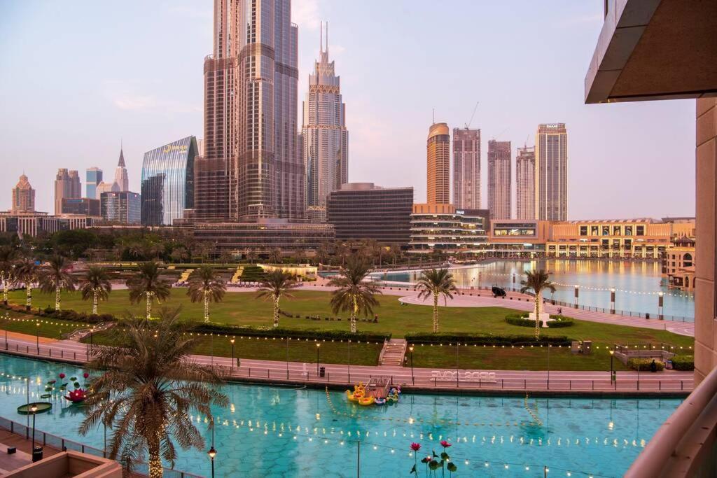 First Class 2Br With Full Burj Khalifa And Fountain View ดูไบ ภายนอก รูปภาพ