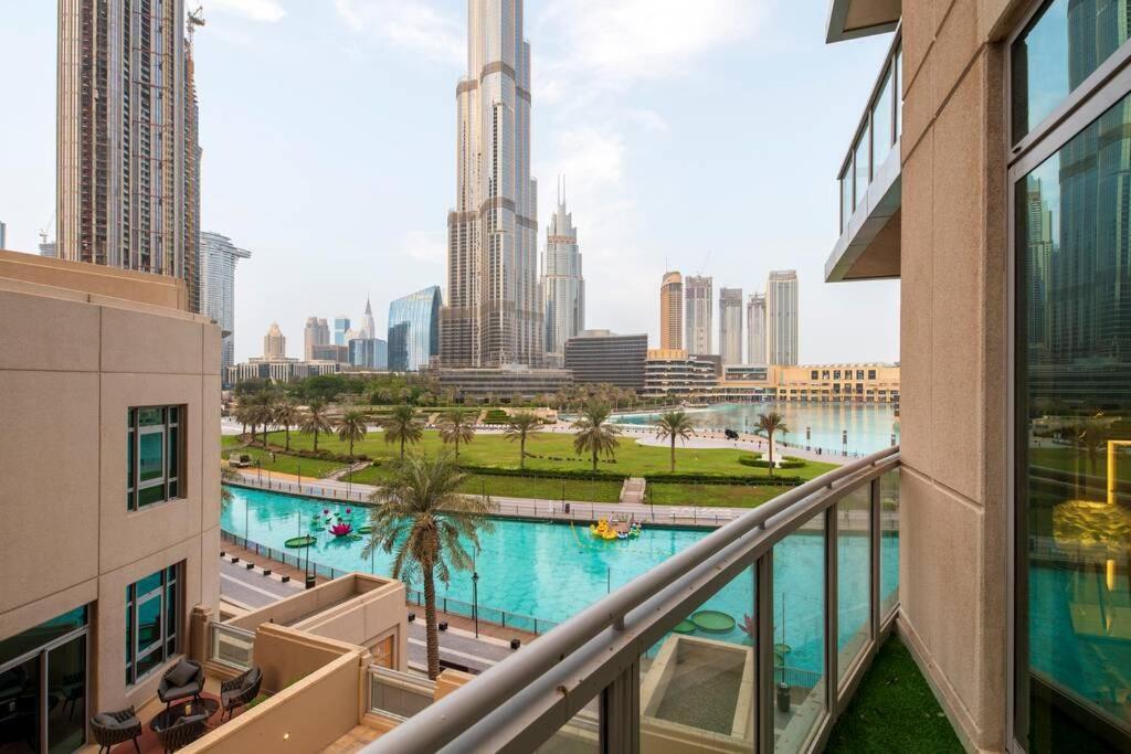 First Class 2Br With Full Burj Khalifa And Fountain View ดูไบ ภายนอก รูปภาพ